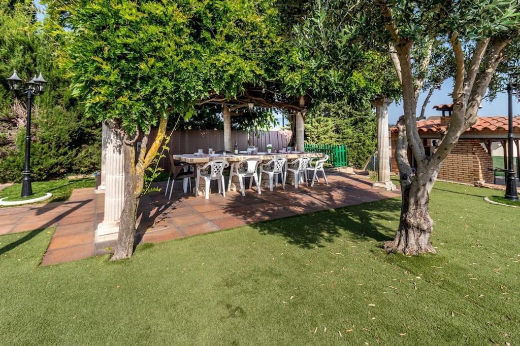 Casa Rural Con Piscina Privada, Barbacoa, Wifi Y Parking Incluido Viloví de Oñar Eksteriør bilde